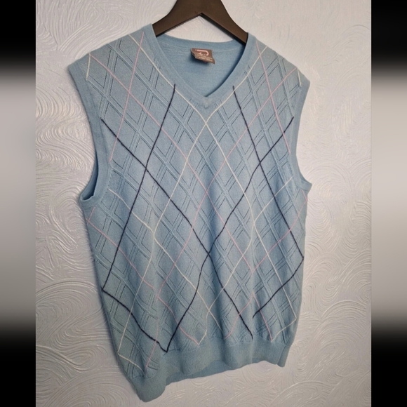 Mens Size L Blue 100% Merino Wool Golf Diamond Argyle Sweater Vest Waistcoat - Picture 2 of 7
